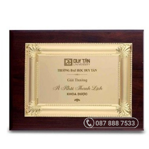 Bảng vinh danh đồng mạ bạc khung gỗ-KC-2206