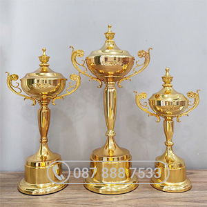 Cup golf kim loại màu vàng  hoạ tiết - KC-4114
