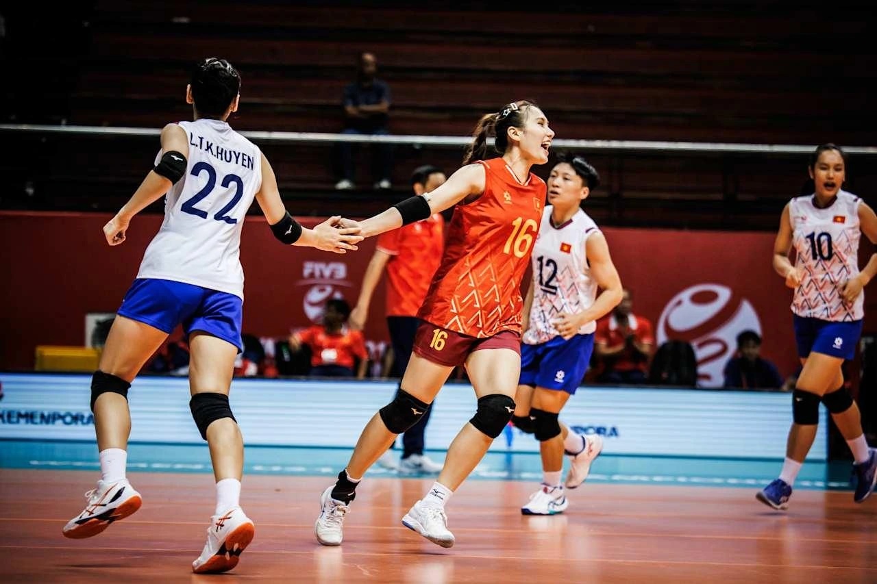 doi tuyen bong chuyen nu