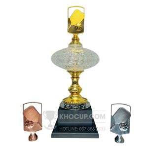 Cúp Pickleball pha lê màu trắng, đỉnh kim loại - PIC-1410